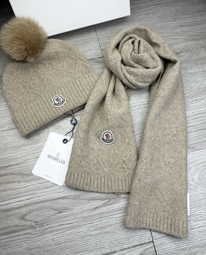 Bonnet et écharpe MONCLER