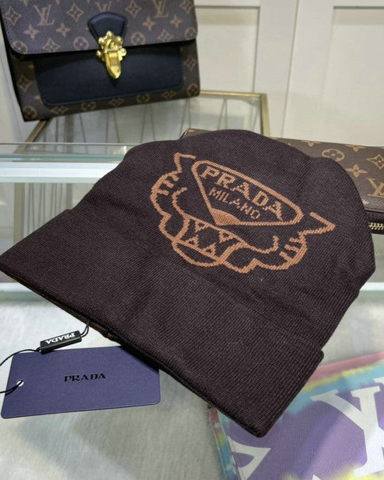 Bonnet PRADA