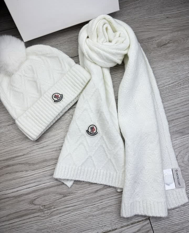 Bonnet et écharpe MONCLER