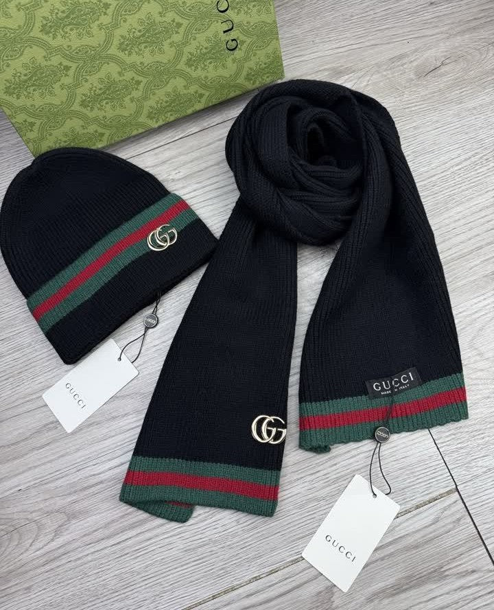 Bonnet et écharpe GUCCI