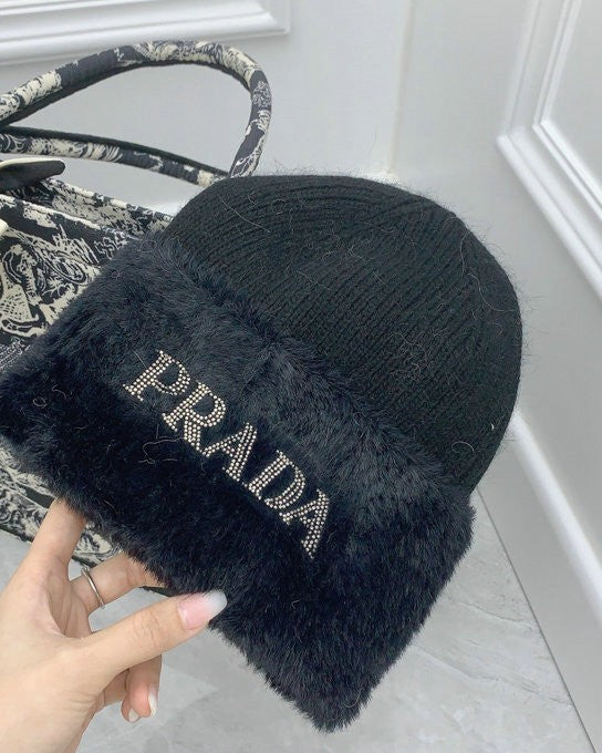 Bonnet PRADA