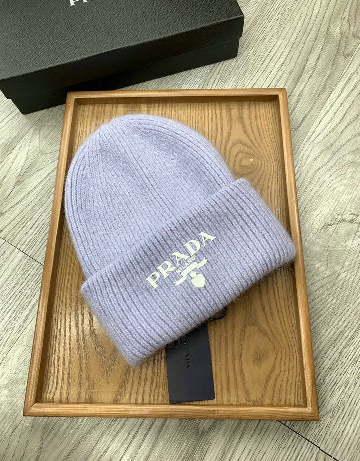 Bonnet PRADA