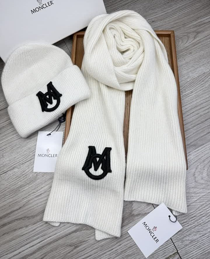 Bonnet et écharpe MONCLER